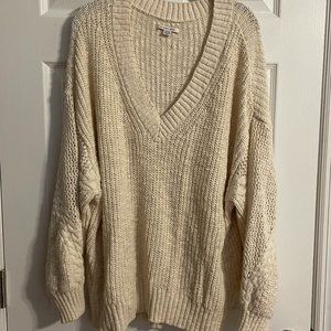 AE Cream Pointelle V-Neck Oversized Sweater, XL